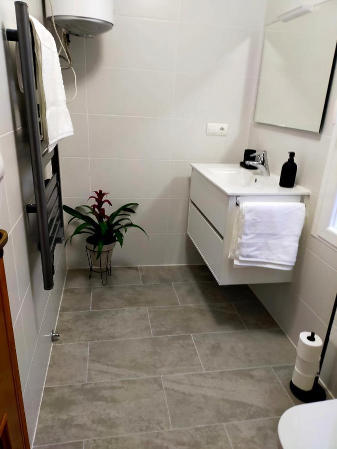 Apartamento En El Casco Antiguo De Ponferrada Luaran gambar