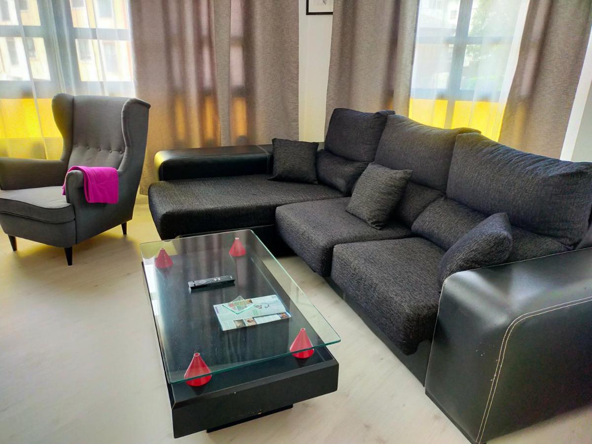 Apartamento En El Casco Antiguo De Ponferrada Luaran gambar