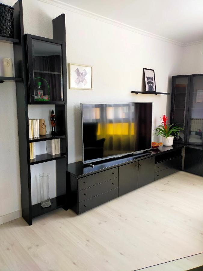 Apartamento En El Casco Antiguo De Ponferrada Luaran gambar